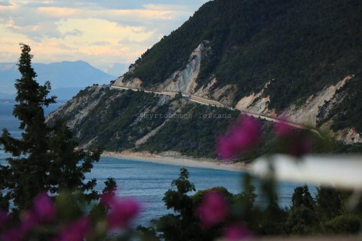 Myrto Homes Lefkada Agios Nikitas Greece エクステリア 写真