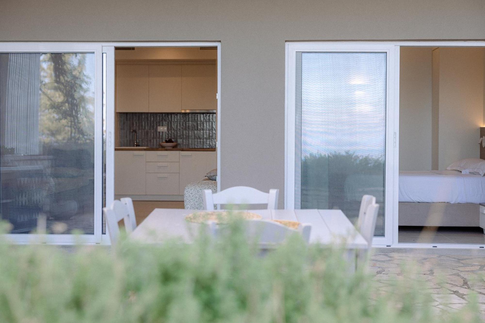Myrto Homes Lefkada Agios Nikitas Greece エクステリア 写真
